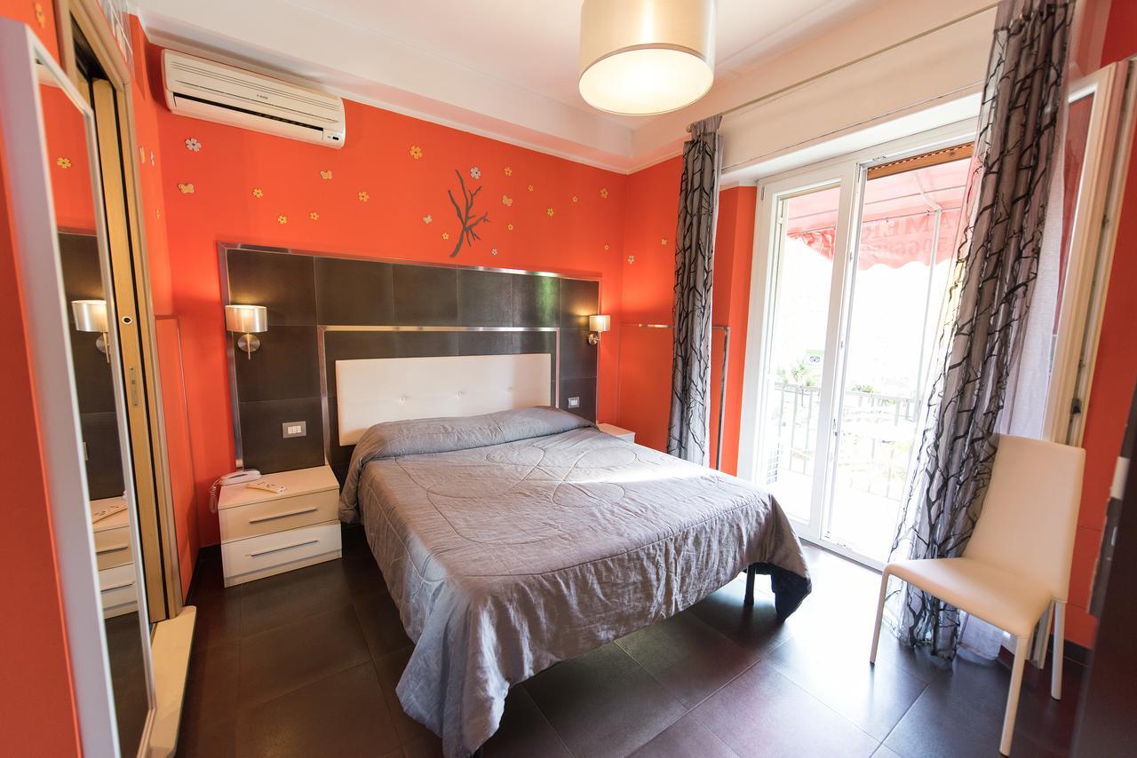 Roma Gianicolense Bed & Breakfast Exterior photo